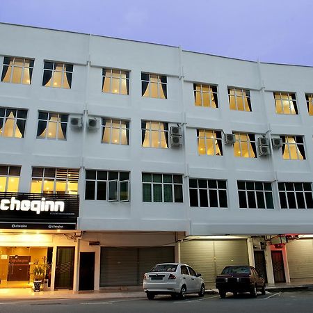 Hotel Cheqinn Ipoh Bagian luar foto